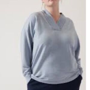ATHLETA Heron Blue Heather Clarity XLarge Casual V-Neck Sweatshirt Fall 2022